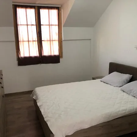 Std Jovic Sa Bazenom Lebane